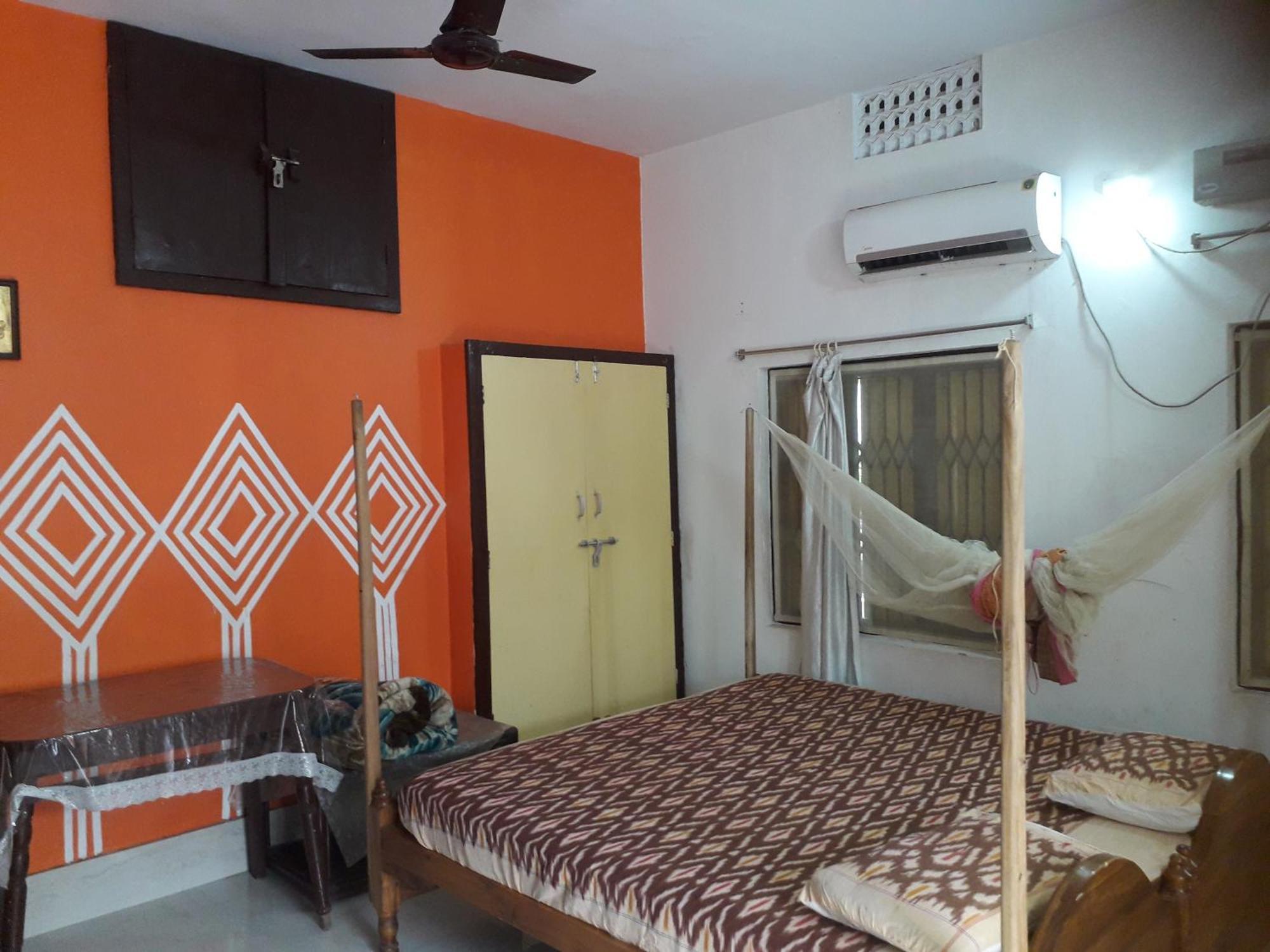 Sudha Kutir * Puri
